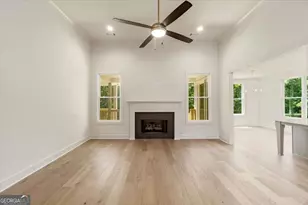 1609 Meadow Lakes Dr, Watkinsville, GA 30677 - Photo 5