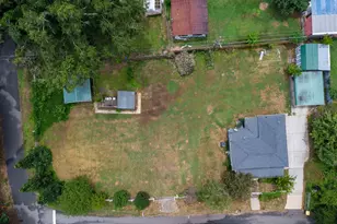 94 E Wood St, Newnan, GA 30263 - Photo 5