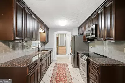 8996 Mandarin Court, Jonesboro, GA 30236 - Photo 7