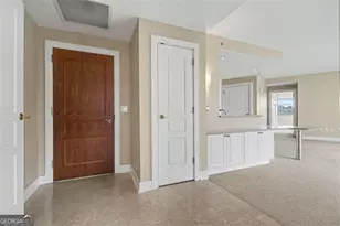 700 Park Regency Pl NE, Atlanta, GA 30326 - Photo 3
