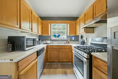 7106 Oakwood Circle, Rex, GA 30273 - Photo 7