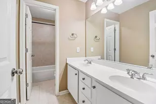 7262 Village Creek Trace, Atlanta, GA 30328 - Photo 31