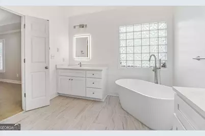 7262 Village Creek Trace #4C, Atlanta, GA 30328 - Photo 41