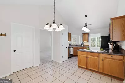 317 Hemington Way, Sugar Hill, GA 30518 - Photo 11