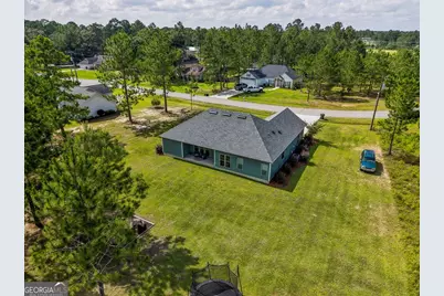 1902 Pebblewood East, Adel, GA 31620 - Photo 31