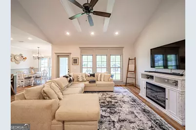 1902 Pebblewood East, Adel, GA 31620 - Photo 5