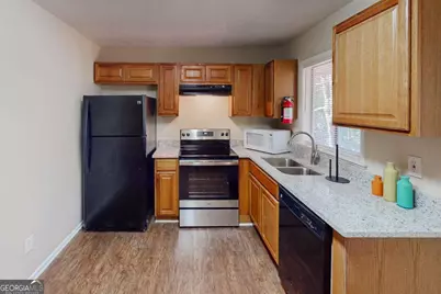4715 Greenbriar Trail SW, Atlanta, GA 30331 - Photo 3