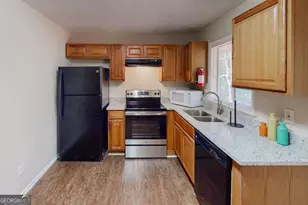 4715 Greenbriar Trail SW, Atlanta, GA 30331 - Photo 3