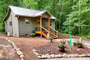 423 Chimney Rdg, Blairsville, GA 30512 - Photo 1