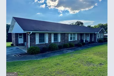 1245 Crestview Drive, Elberton, GA 30635 - Photo 1