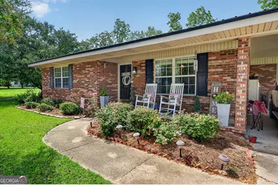 408 McGregor Street, Blackshear, GA 31516 - Photo 1