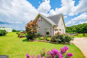 225 Hilltop Rd, Roopville, GA 30170 - Photo 9