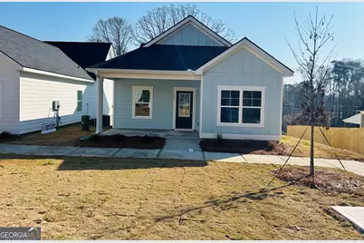 9 Crown Street, Lagrange, GA 30240 - Photo 1