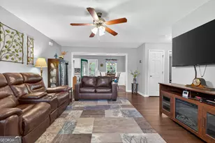 55 Edgewater Dr, Griffin, GA 30223 - Photo 7