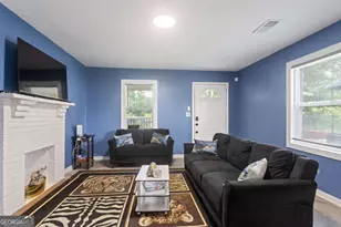 537 W Lake Ave NW, Atlanta, GA 30318 - Photo 3