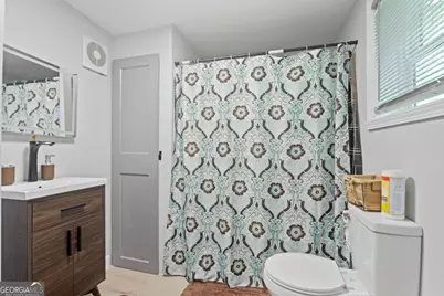 537 W Lake Avenue NW, Atlanta, GA 30318 - Photo 39