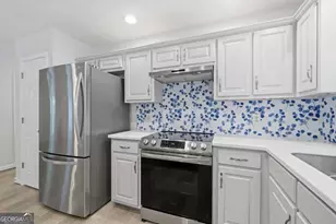 372 E River Bend Dr, Eatonton, GA 31024 - Photo 17