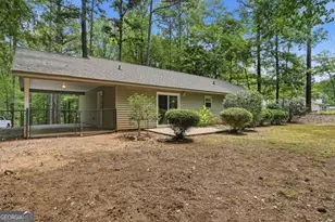 372 E River Bend Dr, Eatonton, GA 31024 - Photo 29
