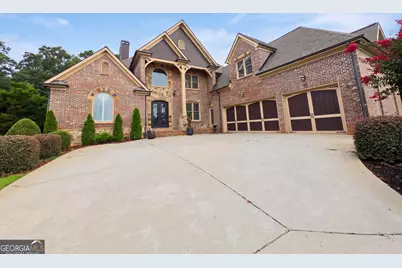 2711 Wildflower Way, Hoschton, GA 30548 - Photo 1