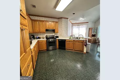 9361 Arbor Glen Court, Jonesboro, GA 30236 - Photo 5