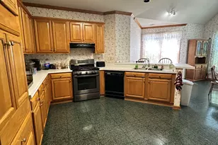 9361 Arbor Glen Ct, Jonesboro, GA 30236 - Photo 5