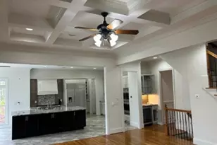 8069 Kenstone Ct, Sandy Springs, GA 30350 - Photo 5