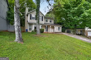 939 Lake Dr Ct, Stone Mountain, GA 30088 - Photo 3
