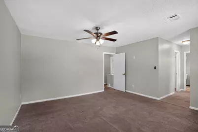 939 Lake Drive Court, Stone Mountain, GA 30088 - Photo 17