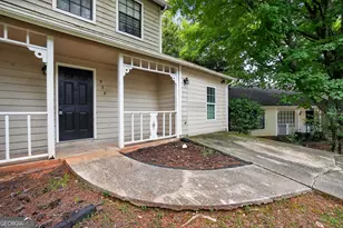 939 Lake Dr Ct, Stone Mountain, GA 30088 - Photo 5