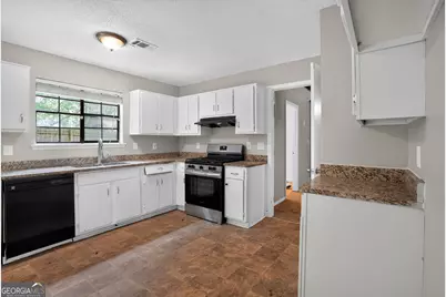 939 Lake Drive Court, Stone Mountain, GA 30088 - Photo 11