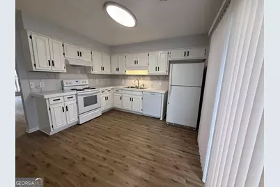 104 Peachtree Court, Lagrange, GA 30241 - Photo 11