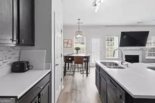 2550 Capella Cir SW, Atlanta, GA 30331 - Photo 7