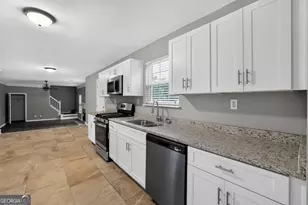 4810 Snap Creek Ln, Decatur, GA 30035 - Photo 13