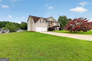 4810 Snap Creek Ln, Decatur, GA 30035 - Photo 1