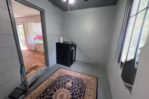 209 Vernon St, Dublin, GA 31021 - Photo 9