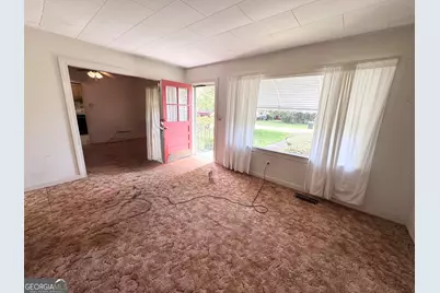 209 Vernon Street, Dublin, GA 31021 - Photo 7