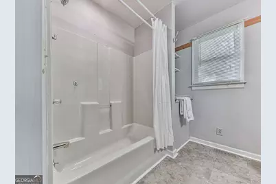 1043 Oakdale Drive SE, Smyrna, GA 30080 - Photo 11