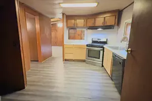 155 Skyview Rd, Senoia, GA 30276 - Photo 3