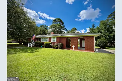 1619 Woodrow Avenue, Dublin, GA 31021 - Photo 3
