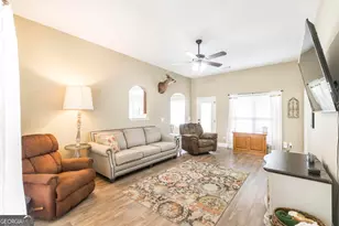 207 Ellington Ct, Perry, GA 31069 - Photo 7