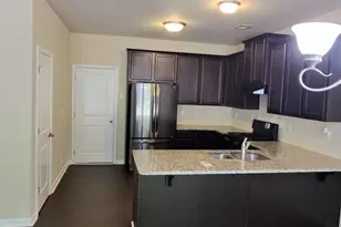 107 Worthing Ln, Fairburn, GA 30213 - Photo 5