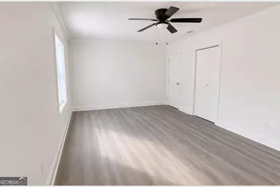 1892 Rockdale Circle, Snellville, GA 30078 - Photo 5