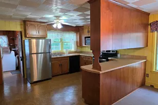 126 East Side, Tallapoosa, GA 30176 - Photo 5