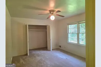 126 East Side, Tallapoosa, GA 30176 - Photo 11