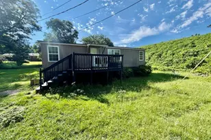 132 Fourth St SW, Milledgeville, GA 31061 - Photo 1