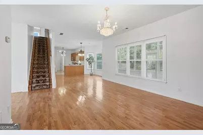 1660 Calvin Davis Circle, Lawrenceville, GA 30043 - Photo 15