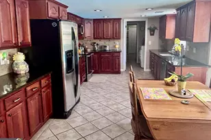 200 Hedgewood Ct, Peachtree City, GA 30269 - Photo 11