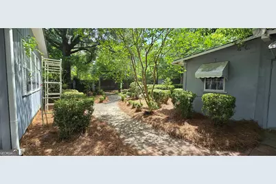 210 Penn Avenue, Dublin, GA 31021 - Photo 11