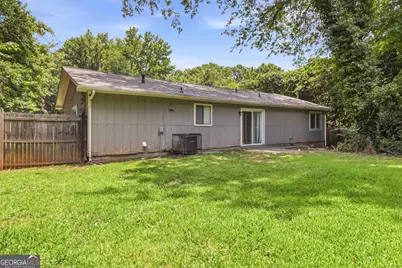 8227 Englewood Trail, Riverdale, GA 30274 - Photo 19