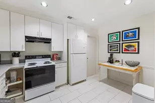 765 Houston Mill Rd NE, Atlanta, GA 30329 - Photo 19